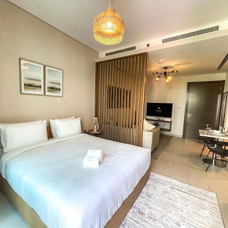 Stay By Latinem Luxury Studio Holiday Home G6-6103 Near Burj Khalifa دبي المظهر الخارجي الصورة