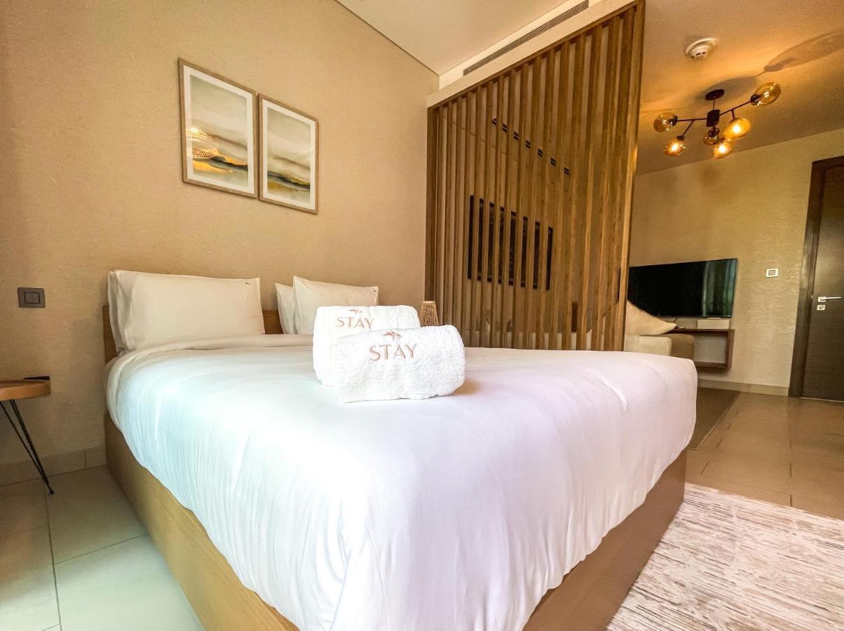 Stay By Latinem Luxury Studio Holiday Home G6-6103 Near Burj Khalifa دبي المظهر الخارجي الصورة